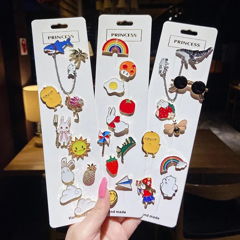 5/10/20Pcs Diversity Random Badges Cute Personalized Badge Fashion Pins Accessorie For Cartoon Clothes Bag Metal Pins Set